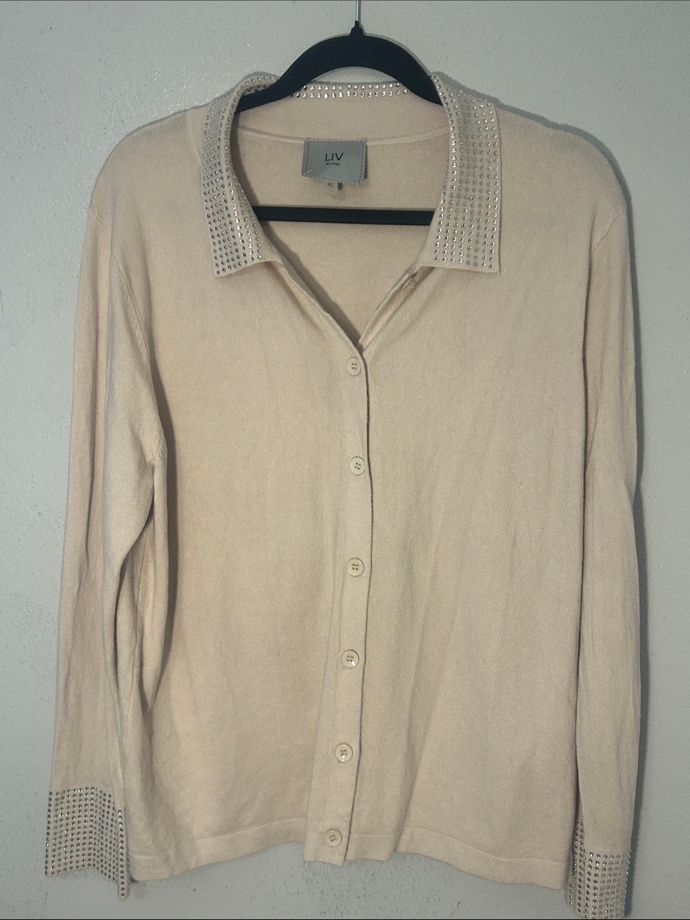 LIV Milano Women's Beige Embellished Collar Cardigan
